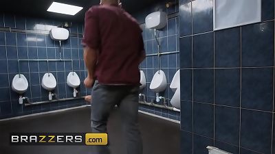 messy Public bathroom pulverize Yasmina Khan / Brazzers/ come in XVPROMO on official site for discount