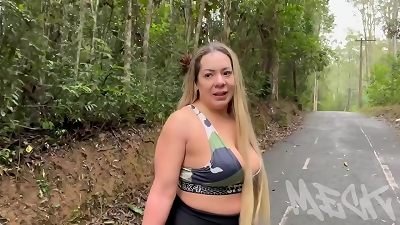 I picked up a nasty cougar in the park and she asked me to screw her super hot donk (FULL movie ON RED)