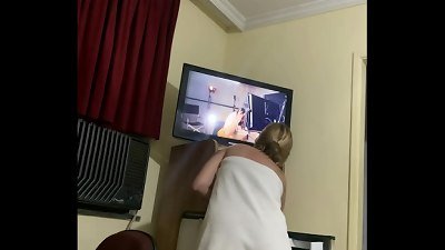 Leaked on the internet! Married blonde Corinthians fan loses her phone and individual videos seep on the internet