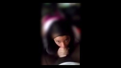 amateur Ho Pullin My poop